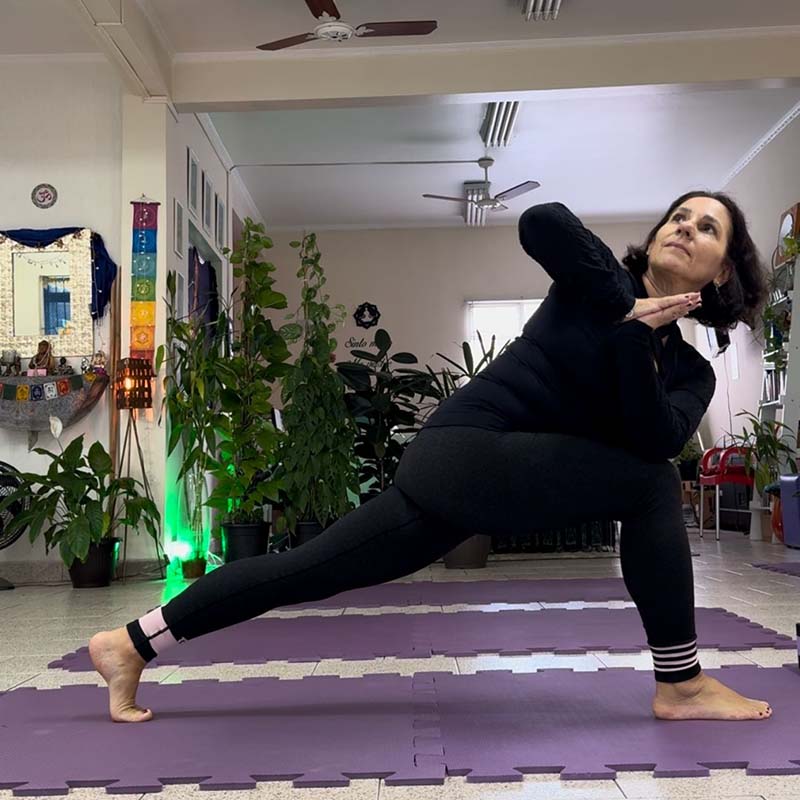 Yoga Terapia Valéria Spaukaskas Yoga 06